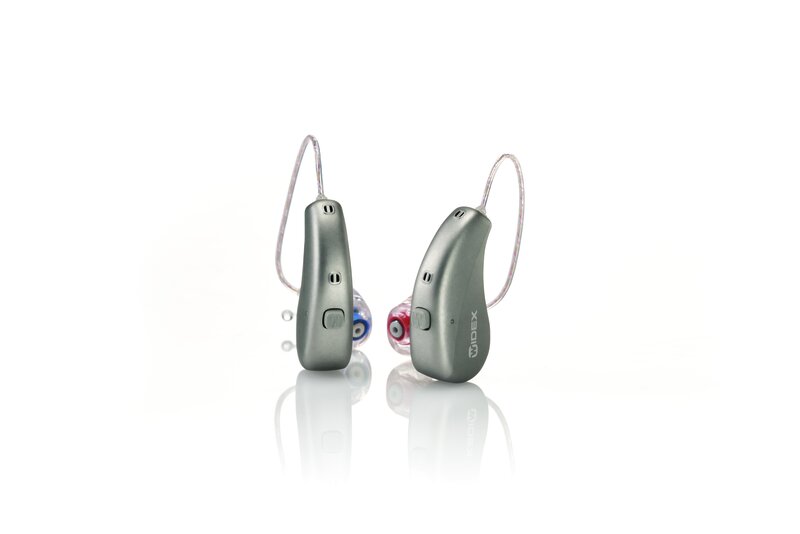 Zwei Widex Hörgeräte in grau